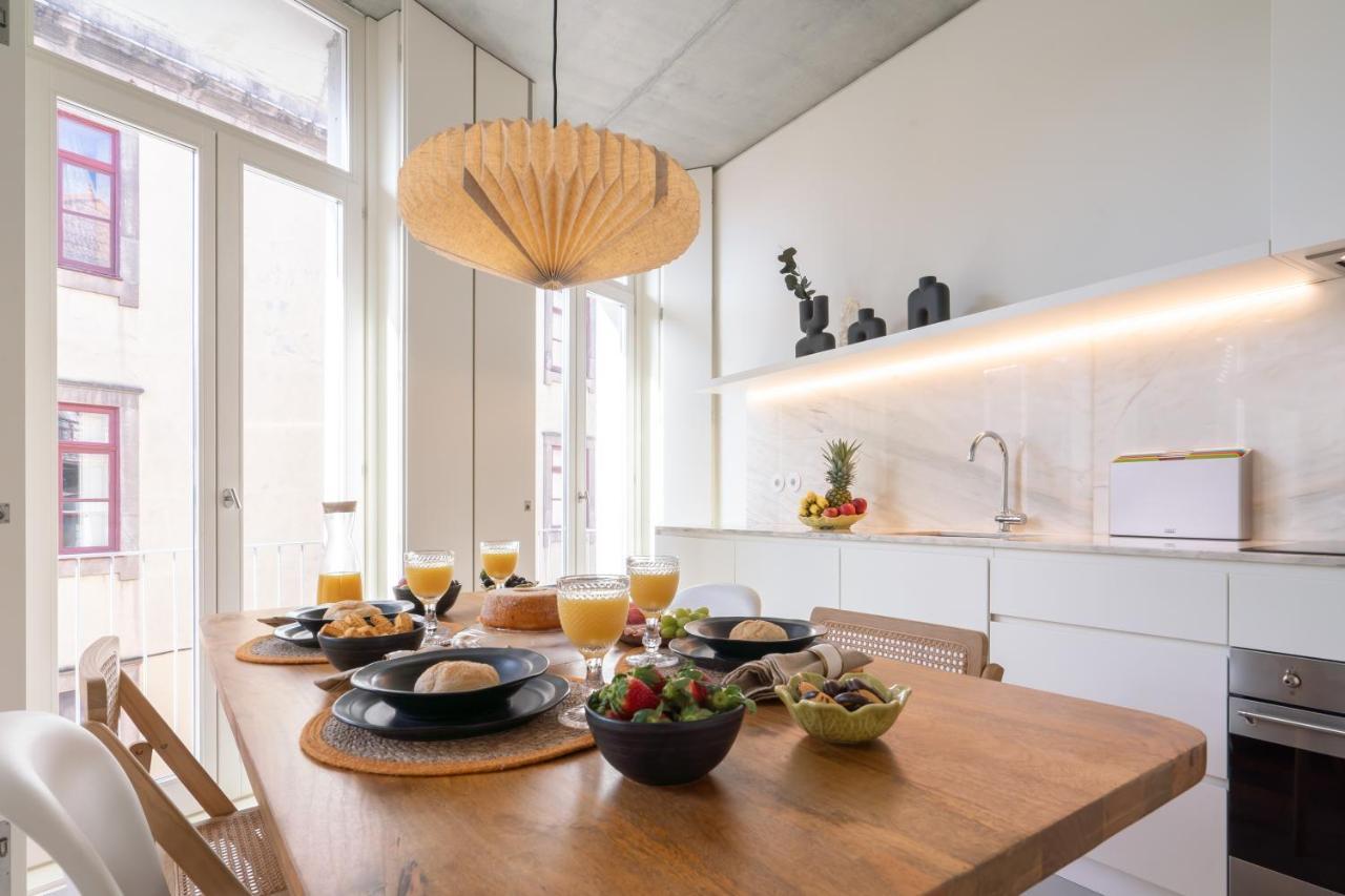 Host Wise - Luxurious Private Flats - Balcony Leilighet Porto Eksteriør bilde